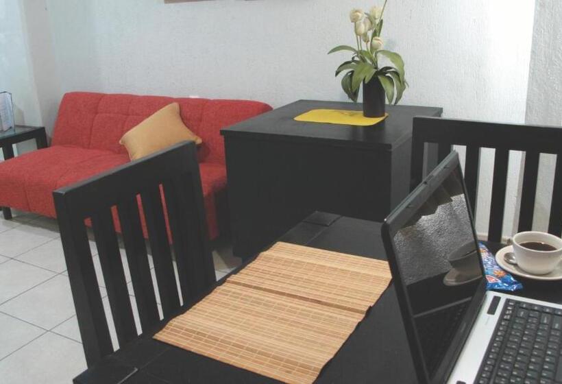 Полулюкс Кровать Кинг, Rs Suites