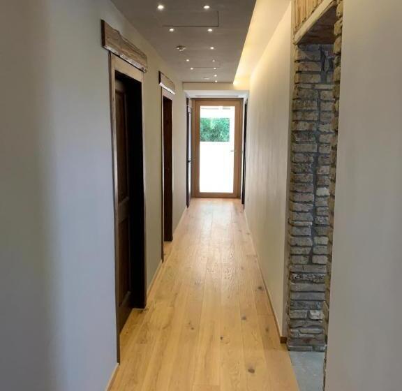 اتاق استاندارد با تخت بزرگ, B&b La Corte Dei Vizi