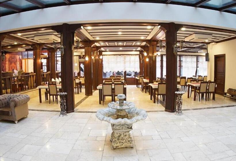 Четырехместный Номер Стандарт, Bursa Grand Fami̇ly Hotel & Spa