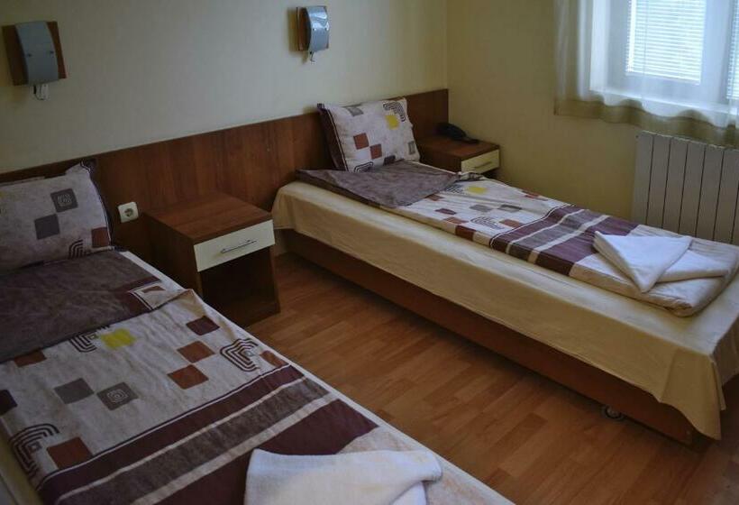 Номер Стандарт, Jeravna