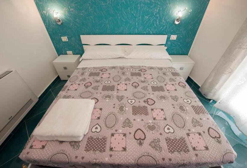 Quarto Estandar Vista Jardim, Residenza Porta Romana