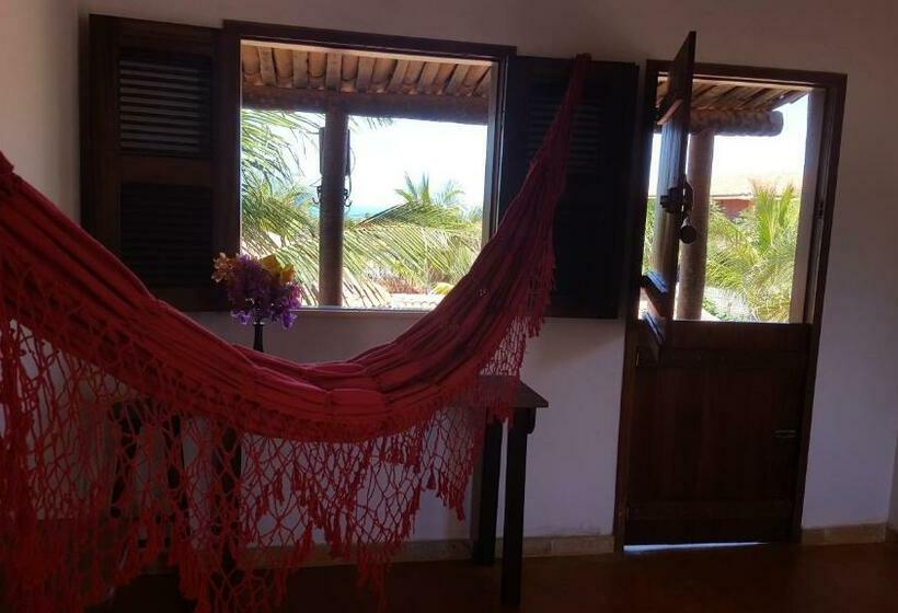 اتاق سه نفره سوپریور با چشمانداز دریا, Pousada Agua Marinha