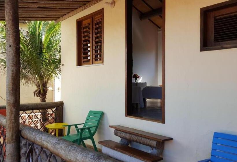 اتاق سه نفره سوپریور با چشمانداز دریا, Pousada Agua Marinha