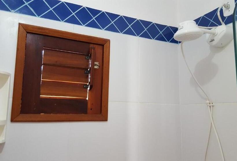 اتاق سه نفره سوپریور با چشمانداز دریا, Pousada Agua Marinha