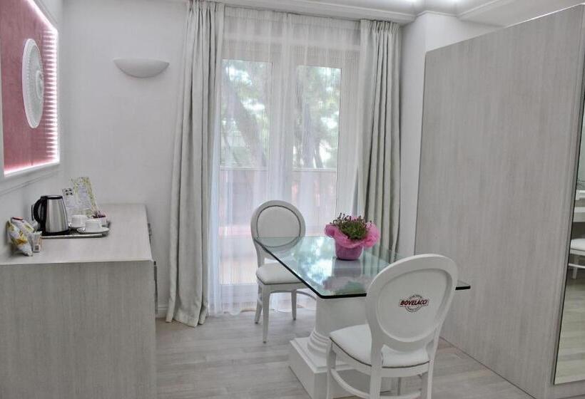 Полулюкс, Paradiso Hotel Bovelacci
