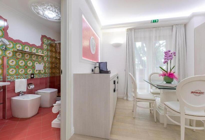 Полулюкс, Paradiso Hotel Bovelacci