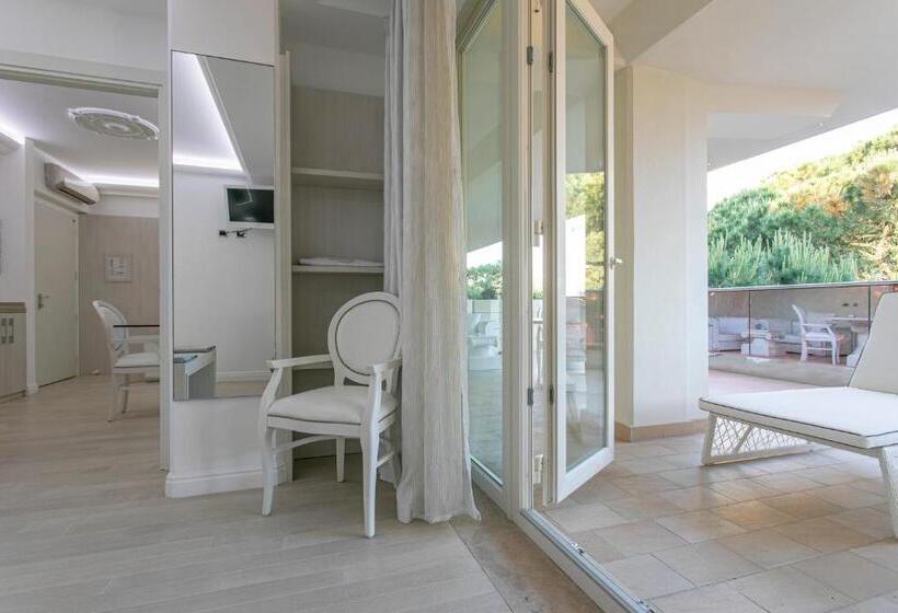 Люкс, Paradiso Hotel Bovelacci