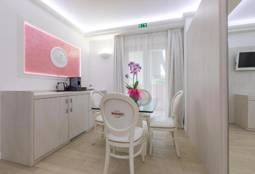 Люкс, Paradiso Hotel Bovelacci