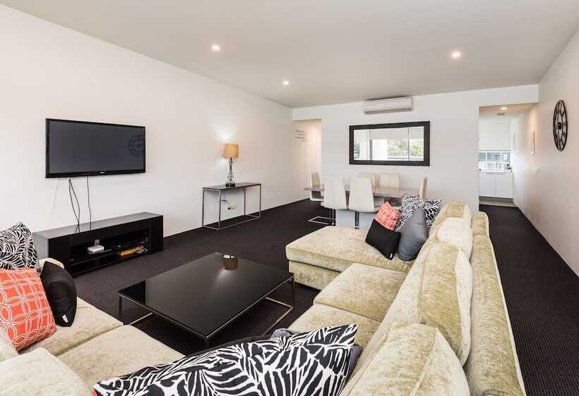 Апартаменты 3 Спальни, Coast Resort Merimbula
