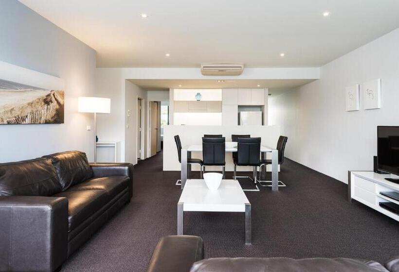 Апартаменты 2 спальни Вид на Бассейн, Coast Resort Merimbula