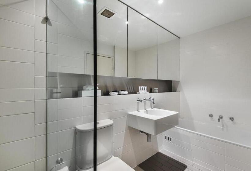 Апартаменты 3 Спальни Вид на Бассейн, Coast Resort Merimbula