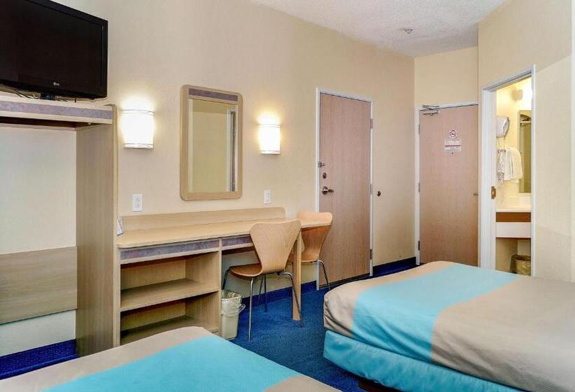 四人豪华间, Motel 6peterborough, On