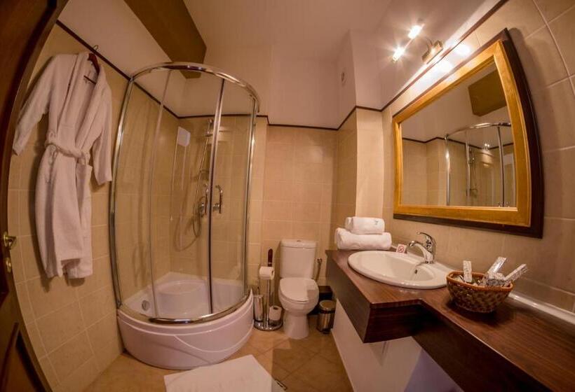 Люкс Дюплекс, Emire Boutique