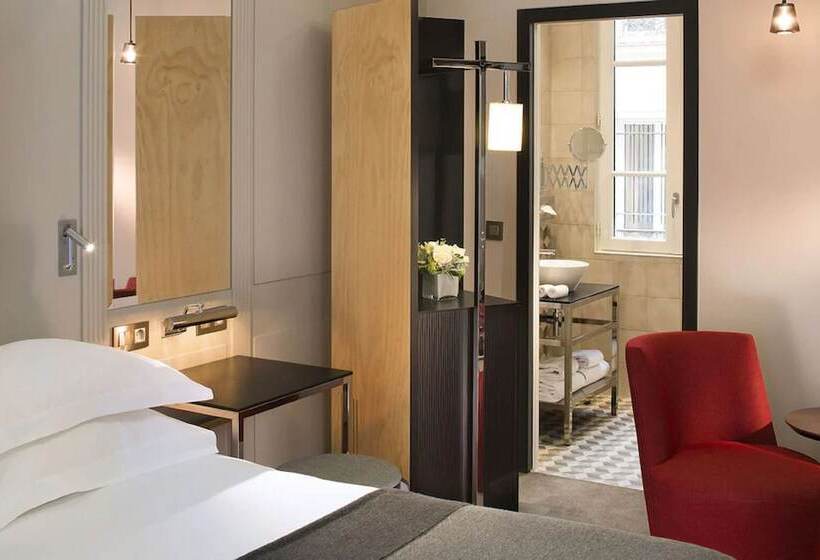 Quarto Superior, Les Matins De Paris & Spa