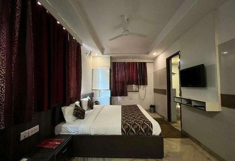 اتاق لوکس, Taj Galaxy