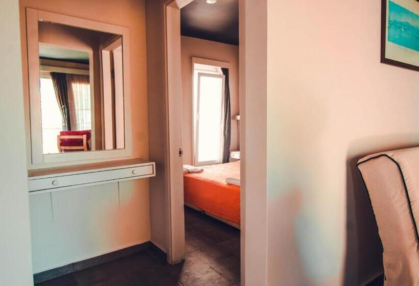 Апартаменты 1 Спальня Вид на Бассейн, Muskebi Apart Otel