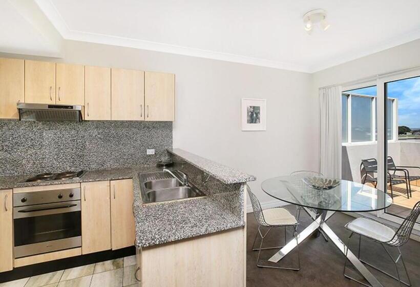آپارتمان 2 خوابه با بالکن, Sydney Airport Suites