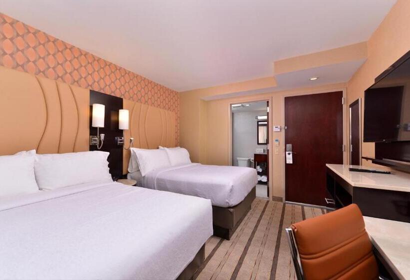 اتاق سوپریور, Holiday Inn New York City   Times Square, An Ihg