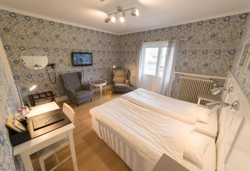Номер Стандарт, L Stensborg