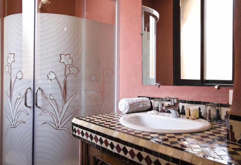 سوییت جونیور, Marrakech House