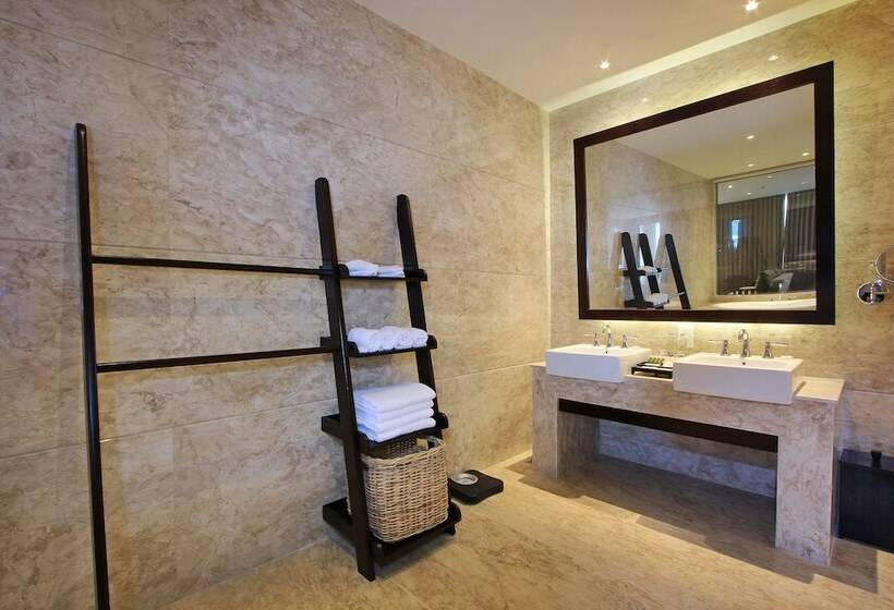 سوئیت پرزیدنت, Ulu Segara Luxury Suites & Villas