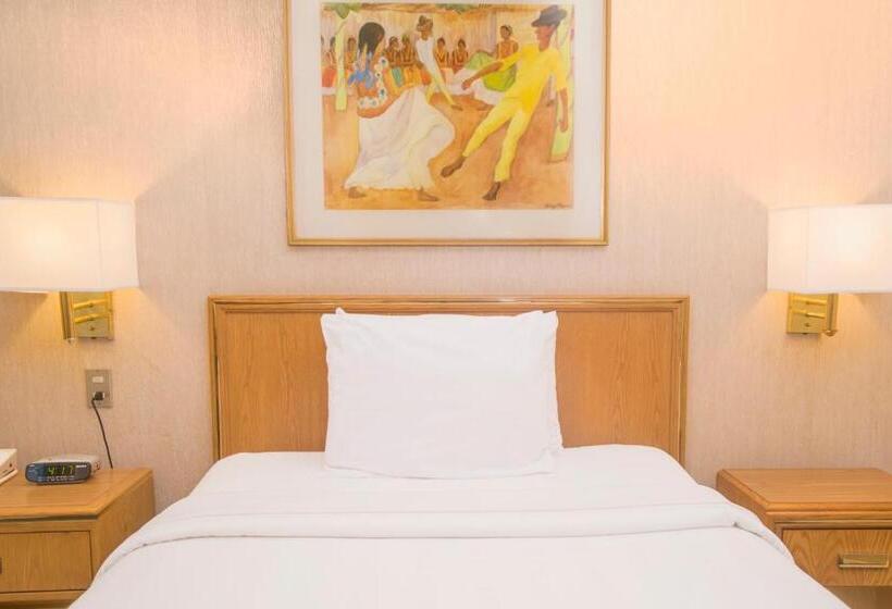 スタンダードルーム, Travohotel Monterrey Histórico