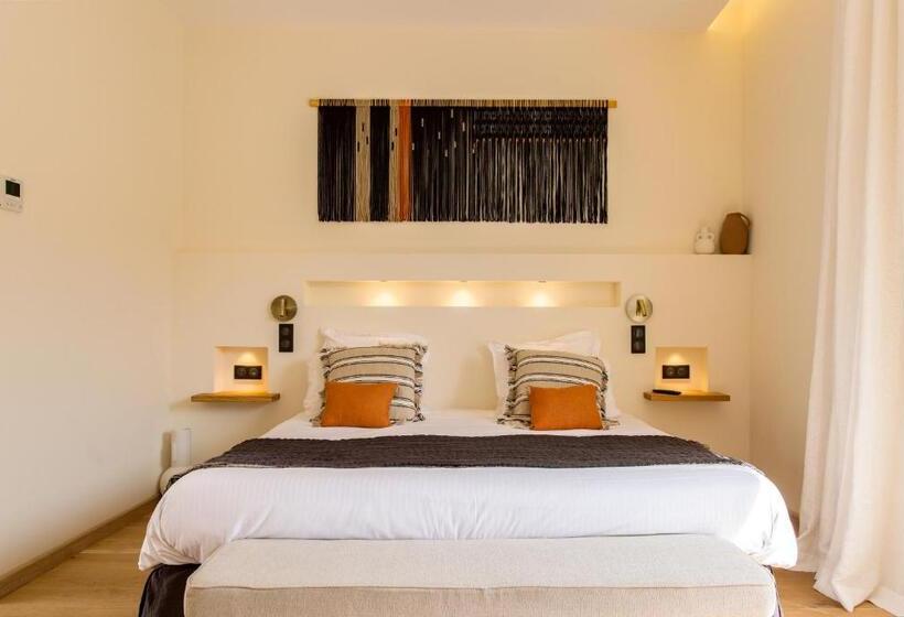 Номер Superior Вид на Сад, Hôtel La Caravelle
