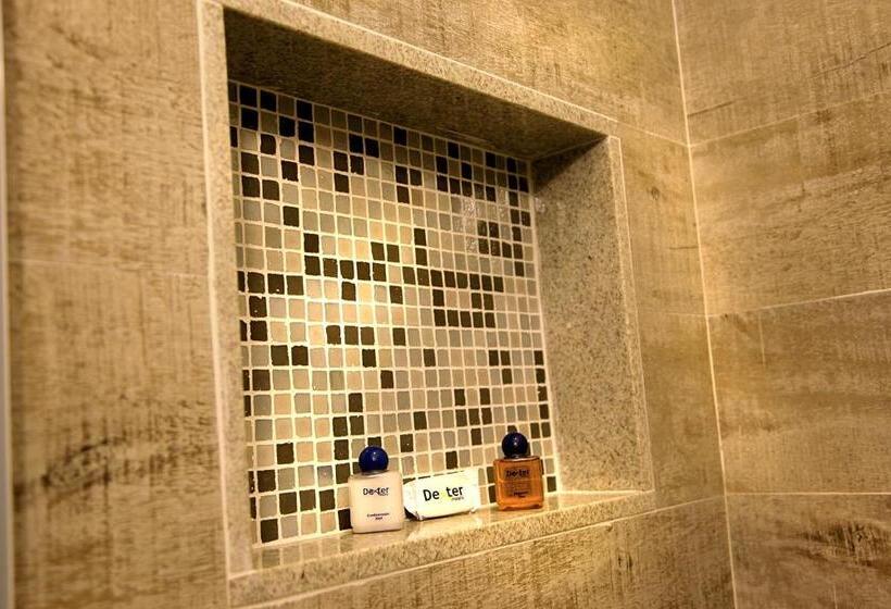 스탠다드 룸, Dexter Hotel   Volta Redonda