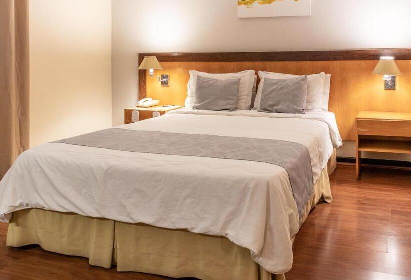 스탠다드 룸, Dexter Hotel   Volta Redonda