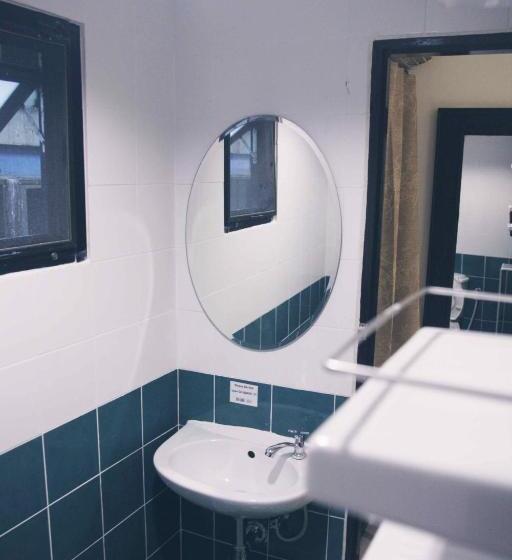 Quarto Triplo Estandar, Erawan House