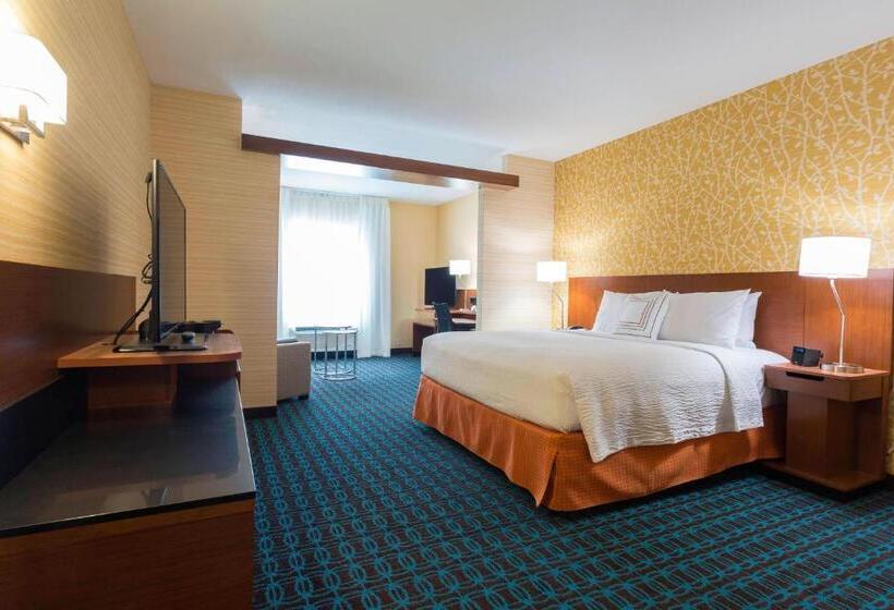 Президентский Люкс, Fairfield Inn & Suites By Marriott Jamestown