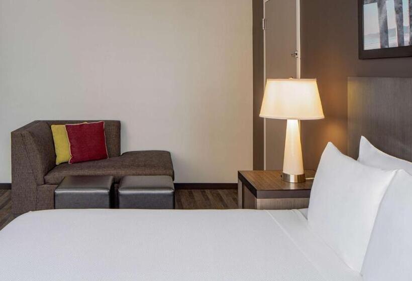 Quarto Estandar Cama King, Hyatt House New Orleans Downtown
