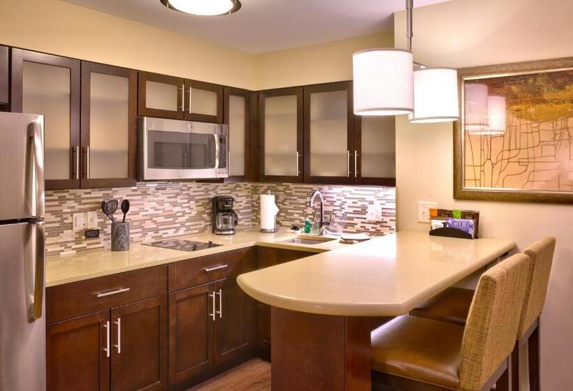 Номер Стандарт Адаптированный для Инвалидов, Staybridge Suites Cheyenne, An Ihg
