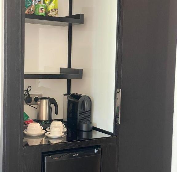 Номер Deluxe, Story Rabat