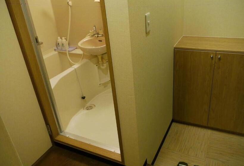 Номер Стандарт, Kyoto Hana Hostel