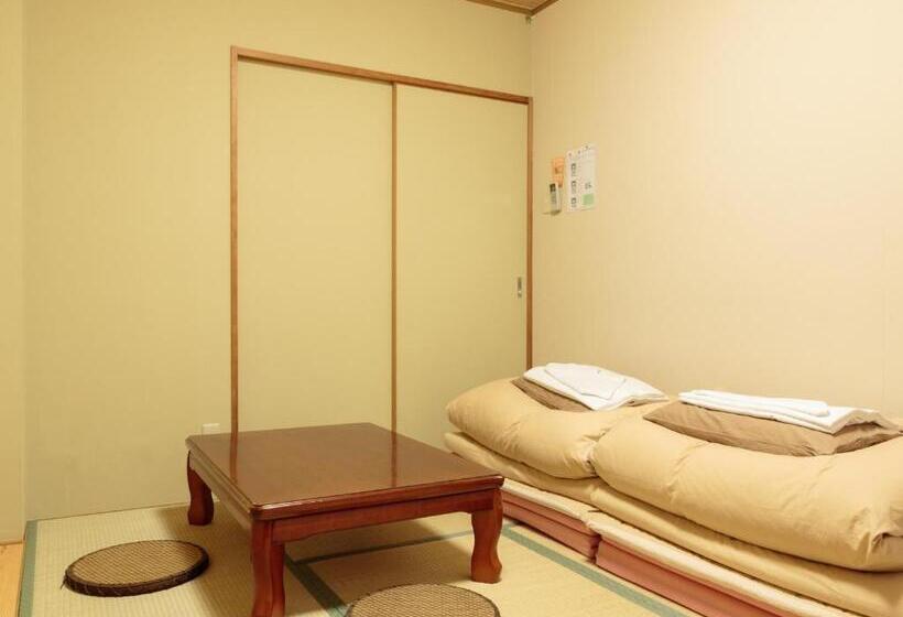 Номер Стандарт, Kyoto Hana Hostel