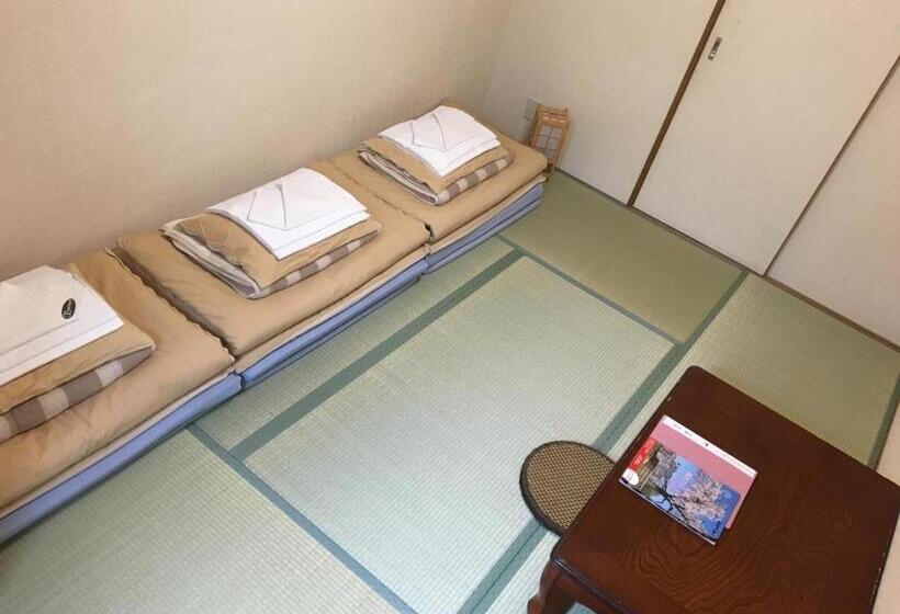 Номер Стандарт, Kyoto Hana Hostel