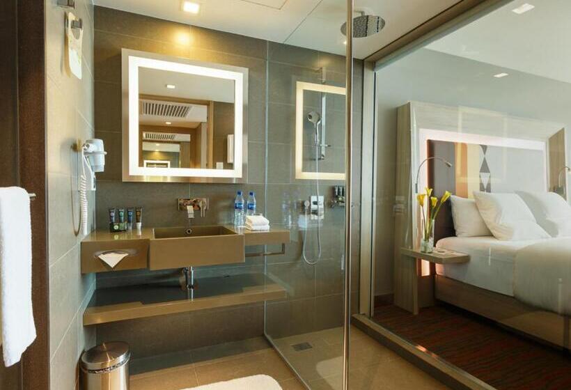 스탠다드 룸 킹사이즈 침대, Novotel Manila Araneta City