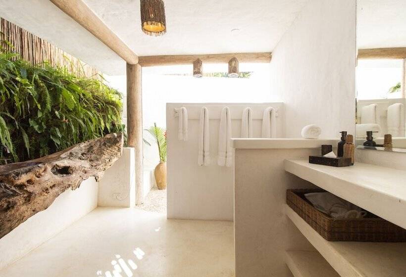 Дом 1 Спальня, Uxua Casa Hotel & Spa