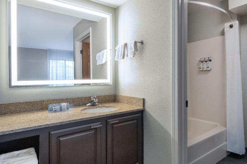 スタンダードルーム, Hampton Inn & Suites Dallas/ft. Worth Airport South
