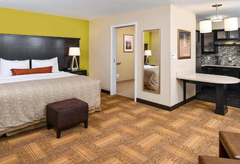 Номер Стандарт Адаптированный для Инвалидов, Staybridge Suites Merrillville, An Ihg