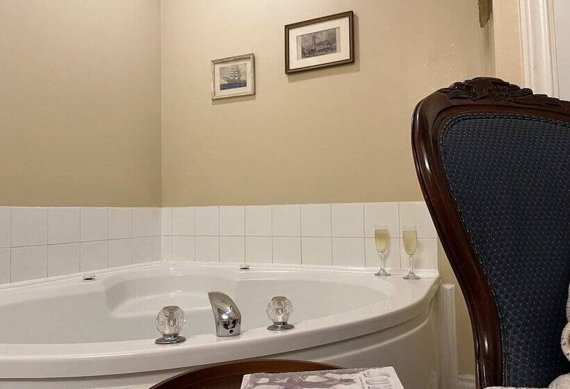 Люкс Superior, Surfside Inn