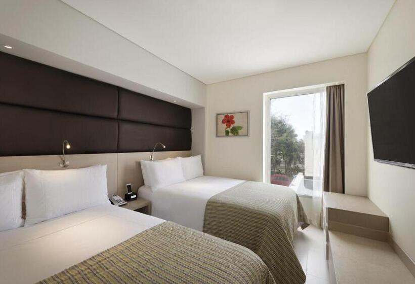 Номер Стандарт 2 Двуспальные Кровати, Wyndham Garden Barranquilla