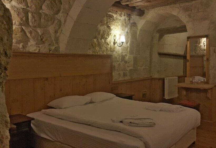 Номер Стандарт, Has Cave Konak