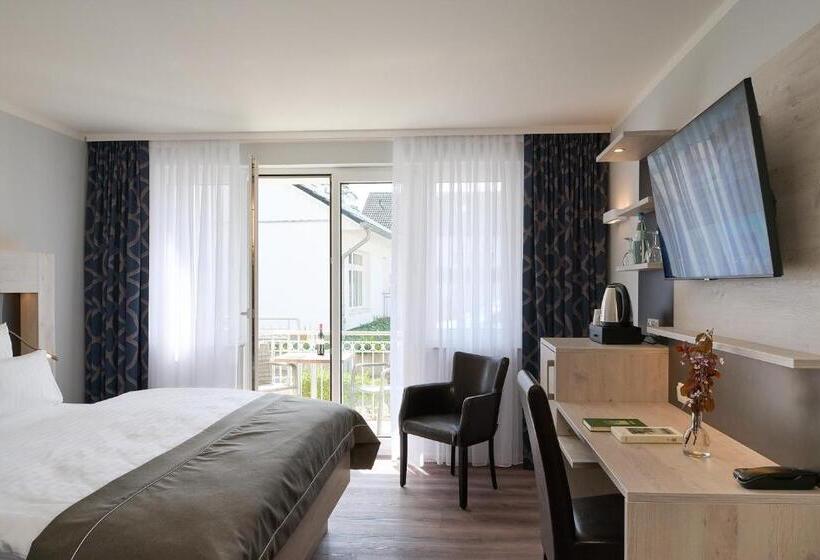 Семейный Номер, R&r Strandhotel Baabe