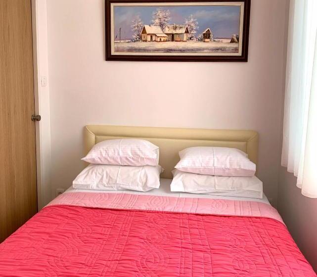 سوییت با چشم‌انداز دریا, Apartmani Kažanegra33