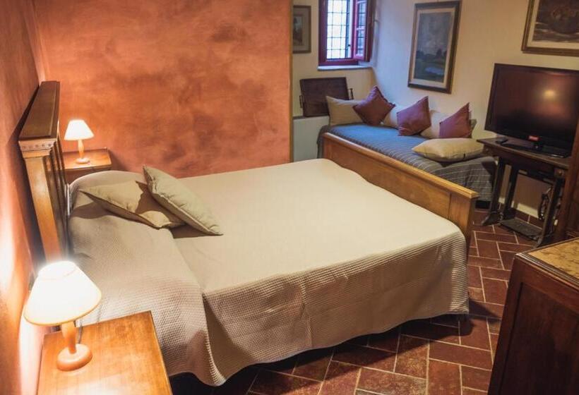 Номер Superior, San Gennaro Castello