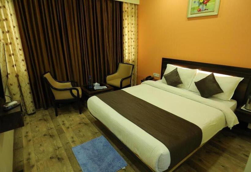 Номер Executive, Krushnai Resort