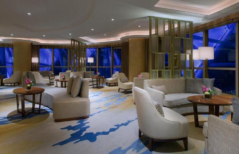 Люкс Повышенной Комфортности, Sheraton Zhanjiang