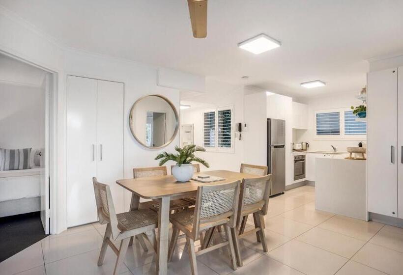 2 Bedrooms Apartment River View, #2 Hastings Street